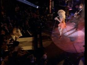 Tina Turner Addicted To Love (Live)